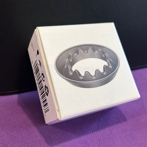 DYSON BRAND NEW GENTLE AIR ATTACHMENT ( Iron )